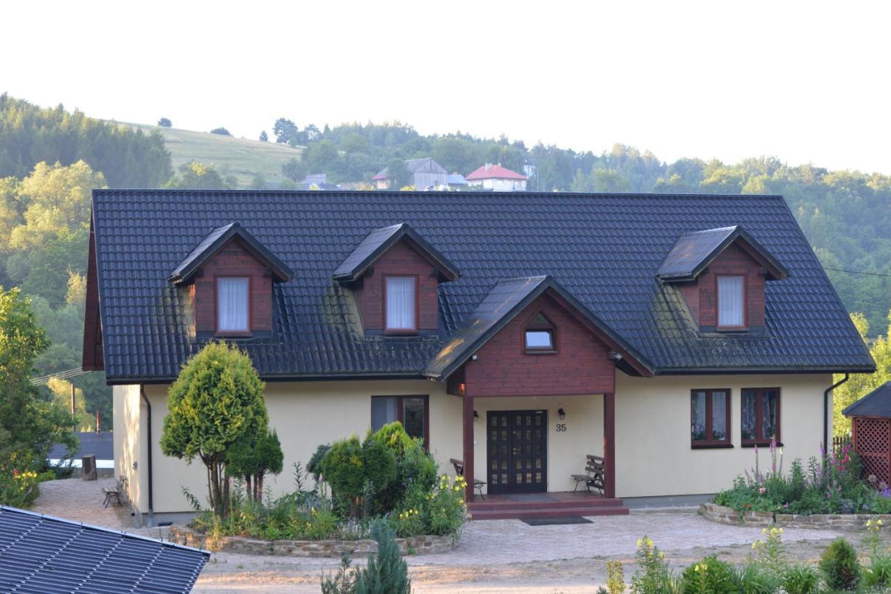 Zakole Sanu Villa Dubiecko Kültér fotó